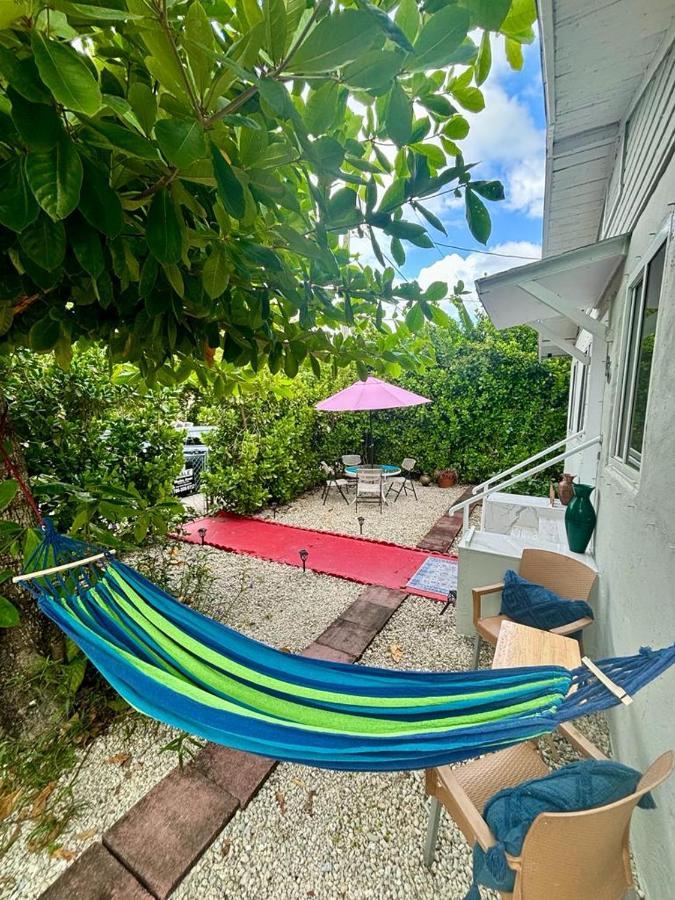 Nice Queen Bedroom - Best Location In Miami - Luggage Storage Service, Parking And Laundry المظهر الخارجي الصورة